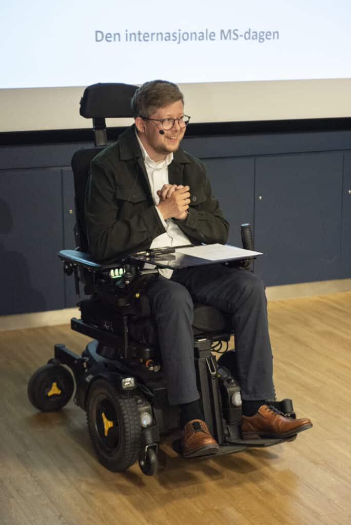 Bjarni taler på forkningstildelingen i 2023