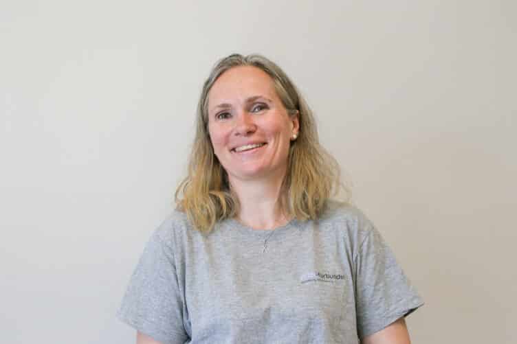 Portettfoto av Rita Elnes, leder i Sarpsborg MS-forening og likeperson i MS-forbundet.